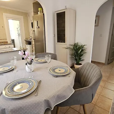 Casa - *